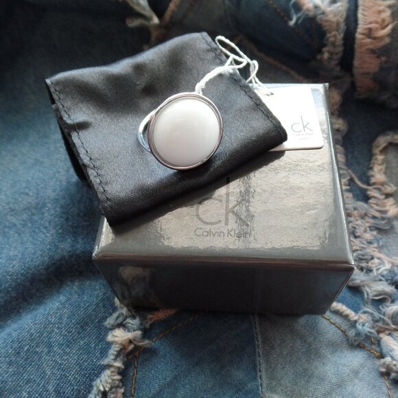 Calvin Klein Jewelry - Calvin Klein Silver & White Statement Ring NWT NIB SIZE 9